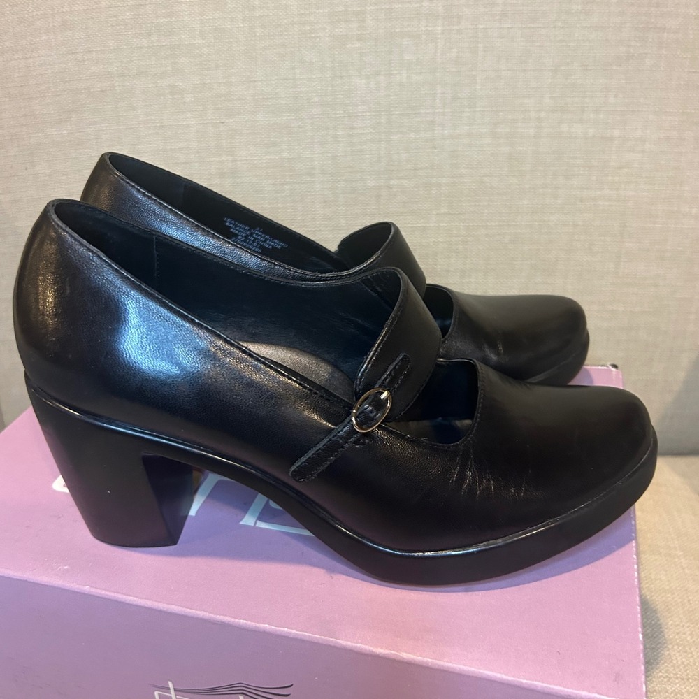 Dansko Tara Nappa Black Leather Mary Jane Block Heel Pumps Womens 37/ 6.5